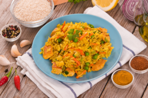 Recept van de week: nasi goreng met komkommersalade